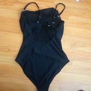 NWT Old navy Swimsuit